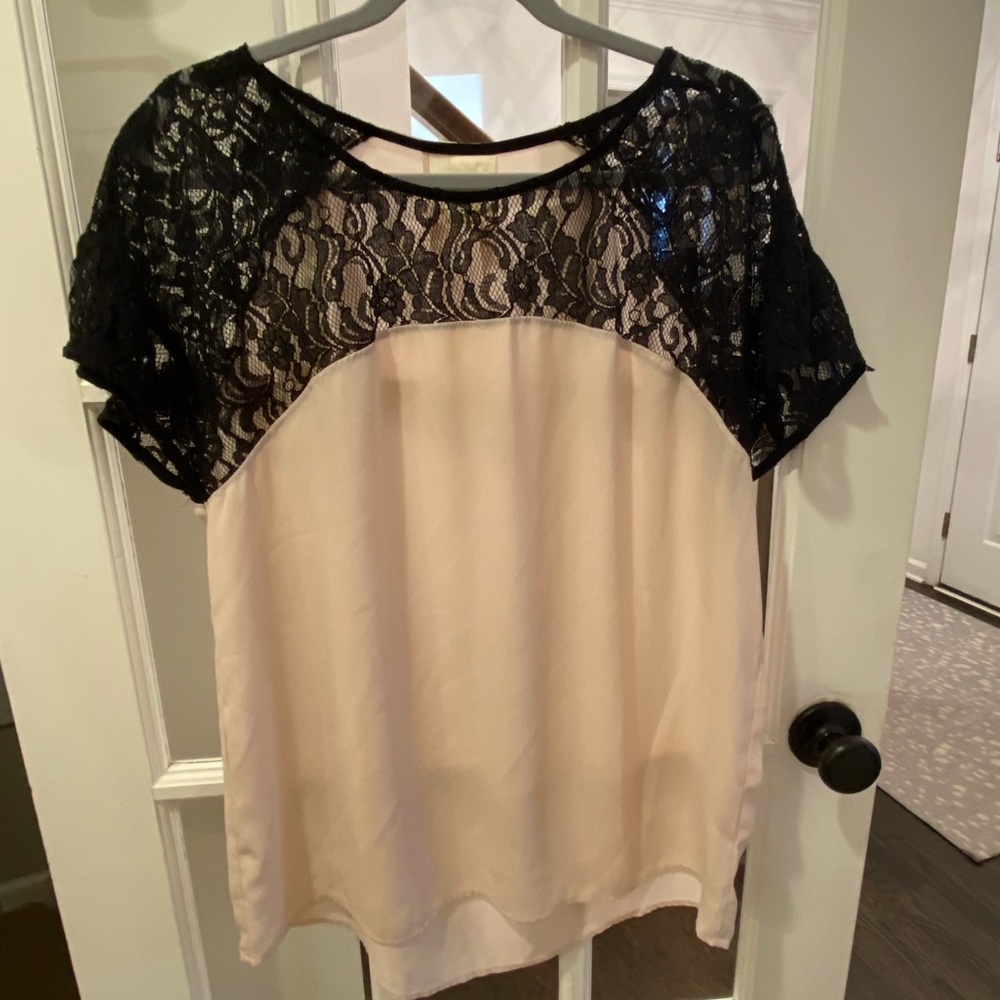 MAEVE blush blouse with black lace top portion. Size L